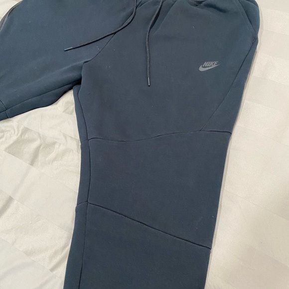 Men’s Nike Sweatpants - Picture 3 of 13